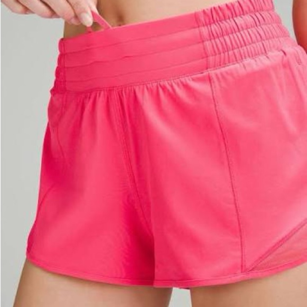 Lululemon Hotty Hot Shorts - Lipgloss Pink color